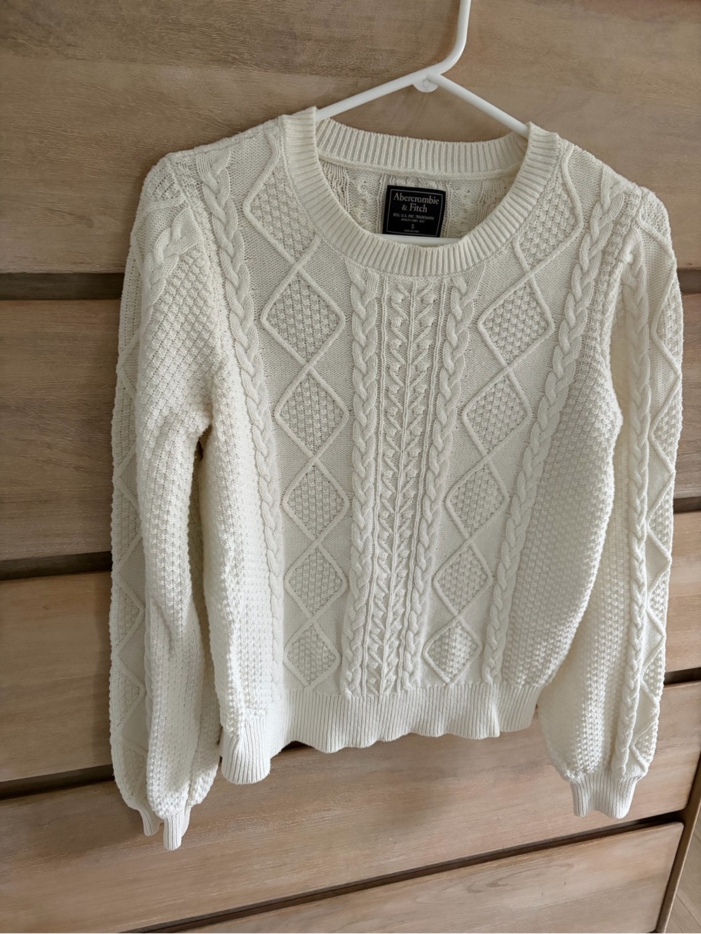 Abercrombie & Fitch Cream Cable Crewneck Sweater